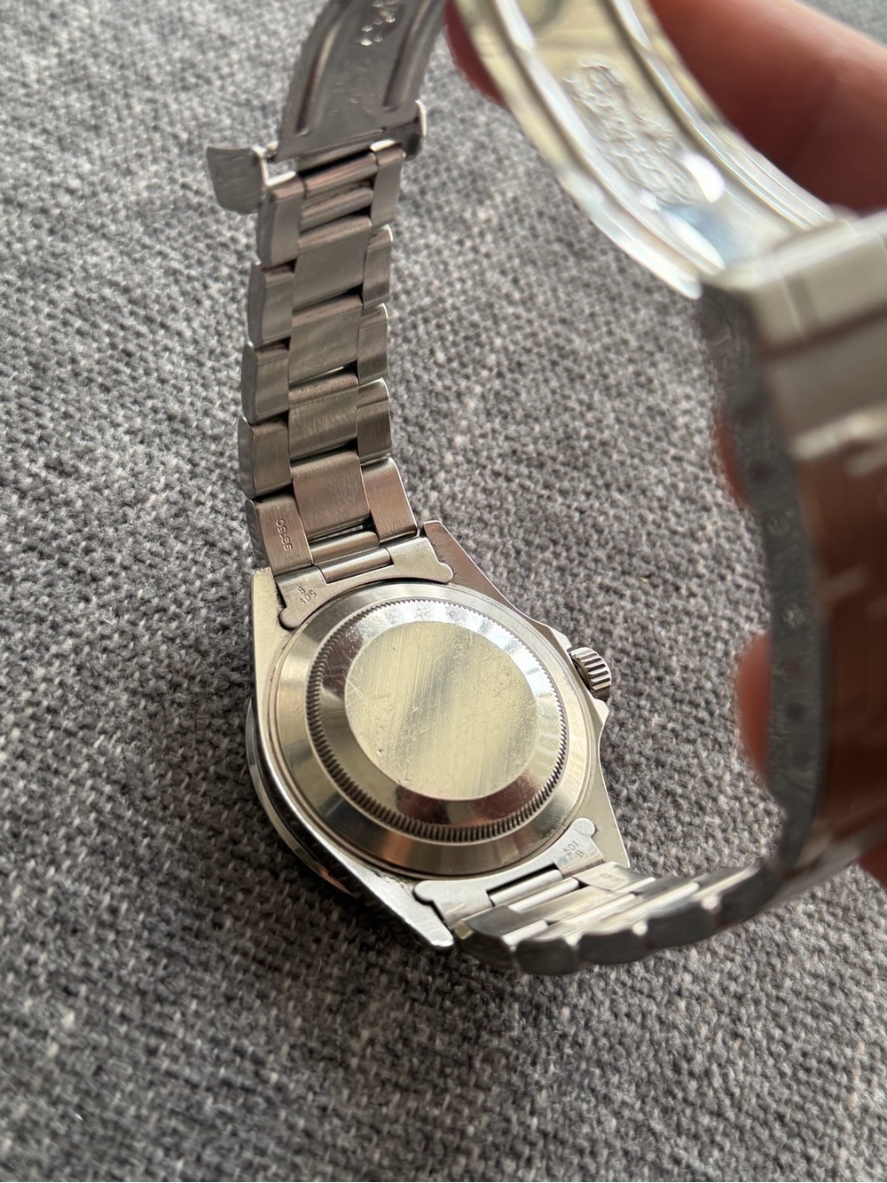 ROLEX Submariner Date 40mm Black Bezel 16610 Watch - Picture 7 of 15
